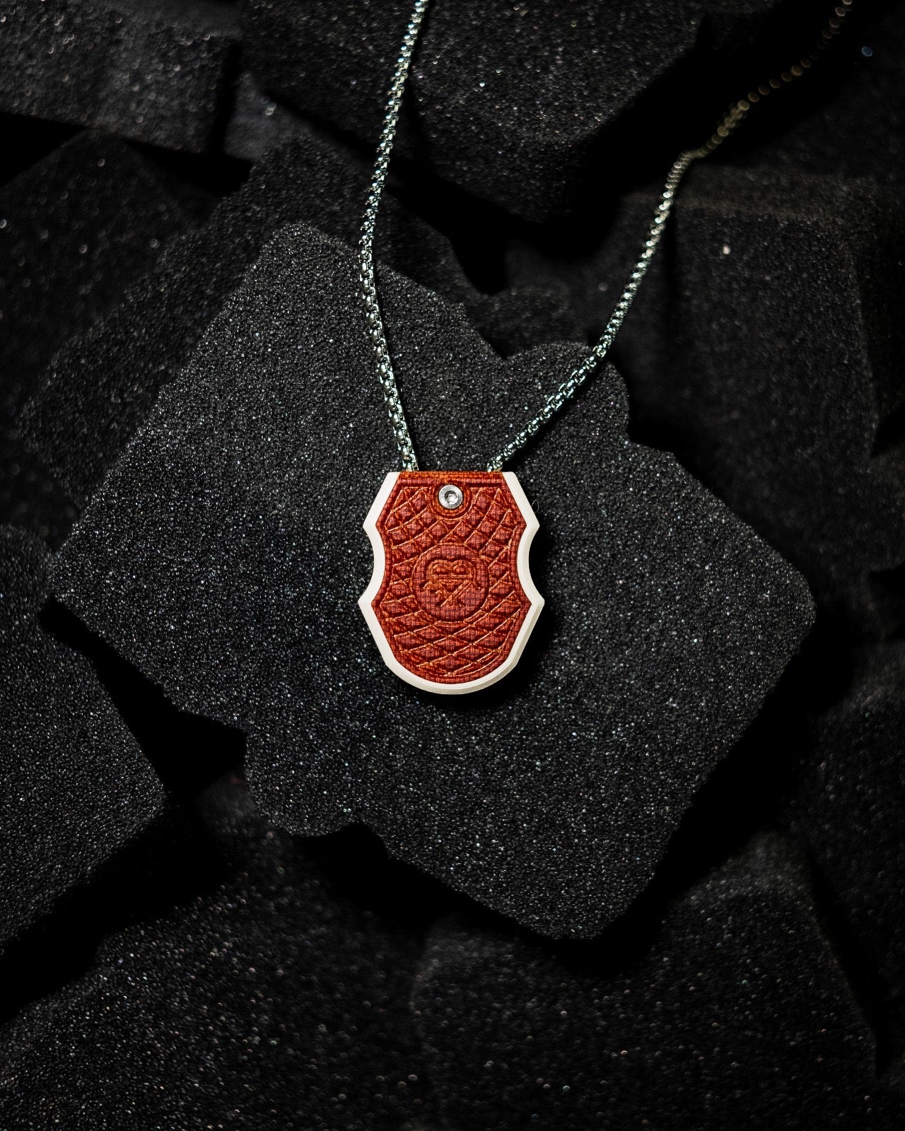 The Chainium Natural/weiß