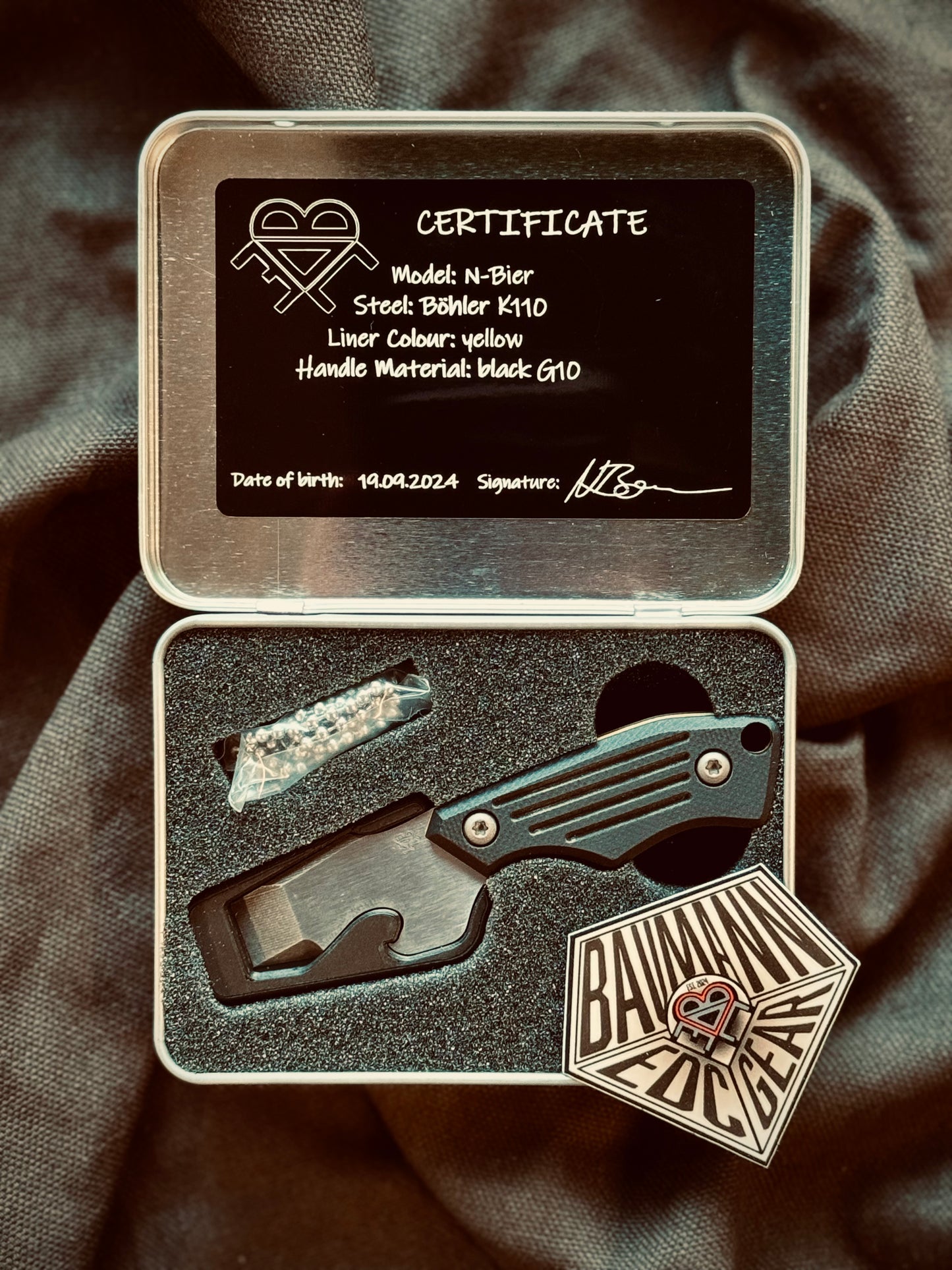 N-Bier schwarzes G10 gelbe Liner