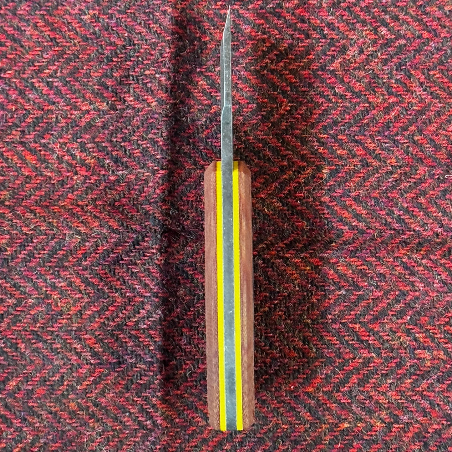 N-Bier Natural Micarta gelbe Liner Carbon Inlay