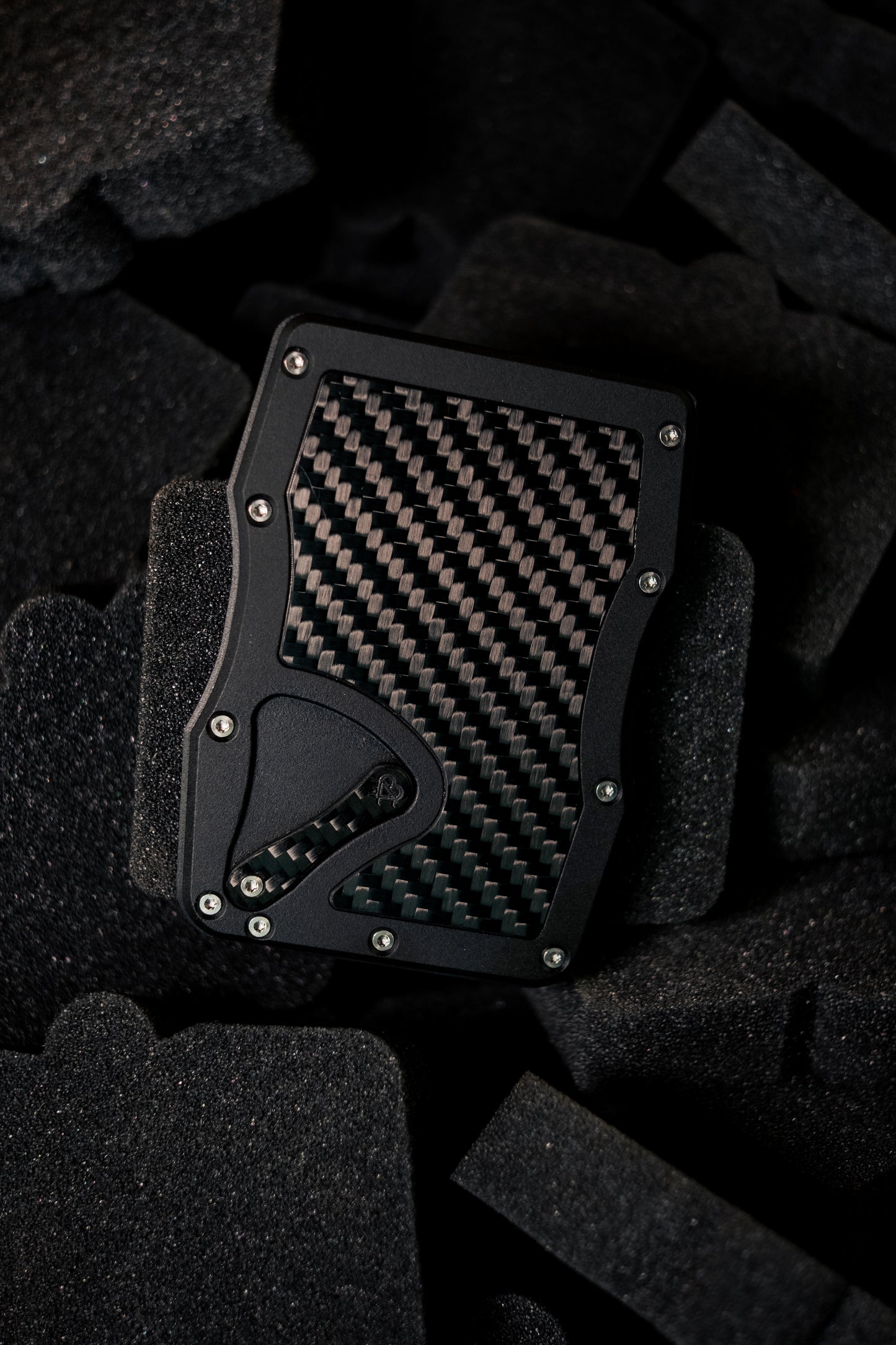 Sofort verfügbar: The Cardium Cardholder schwarzes Papiermicarta