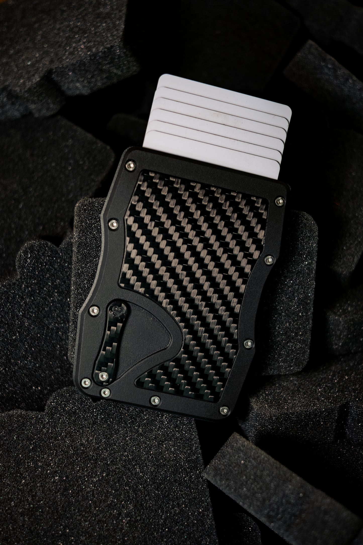 Sofort verfügbar: The Cardium Cardholder schwarzes Papiermicarta