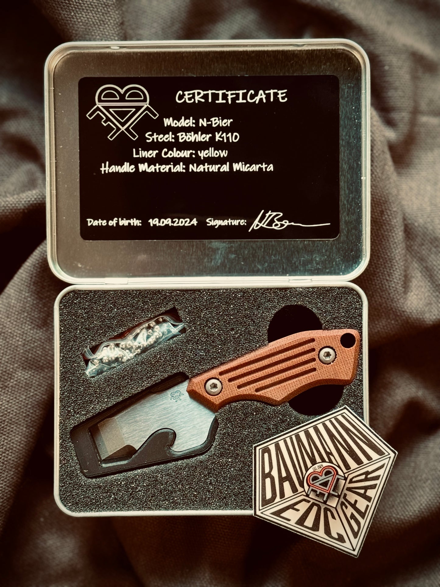 N-Bier Natural Micarta gelbe Liner