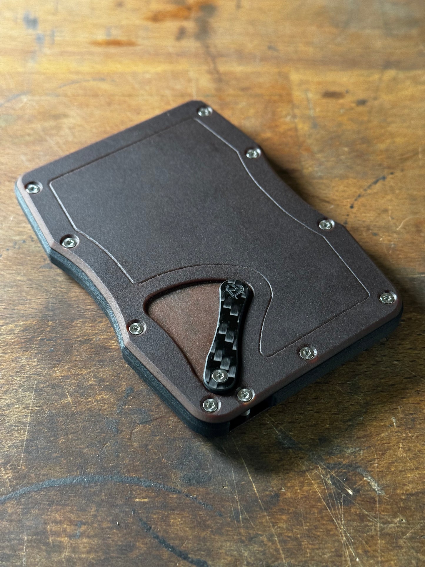 Sofort verfügbar: The Cardium Cardholder braunes Papiermicarta ohne Inlay