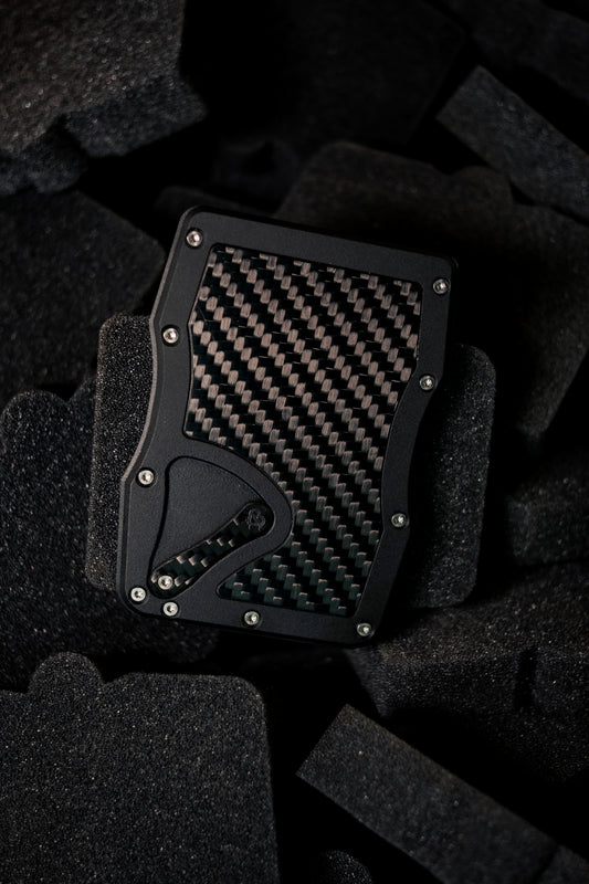 Sofort verfügbar: The Cardium Cardholder schwarzes Papiermicarta